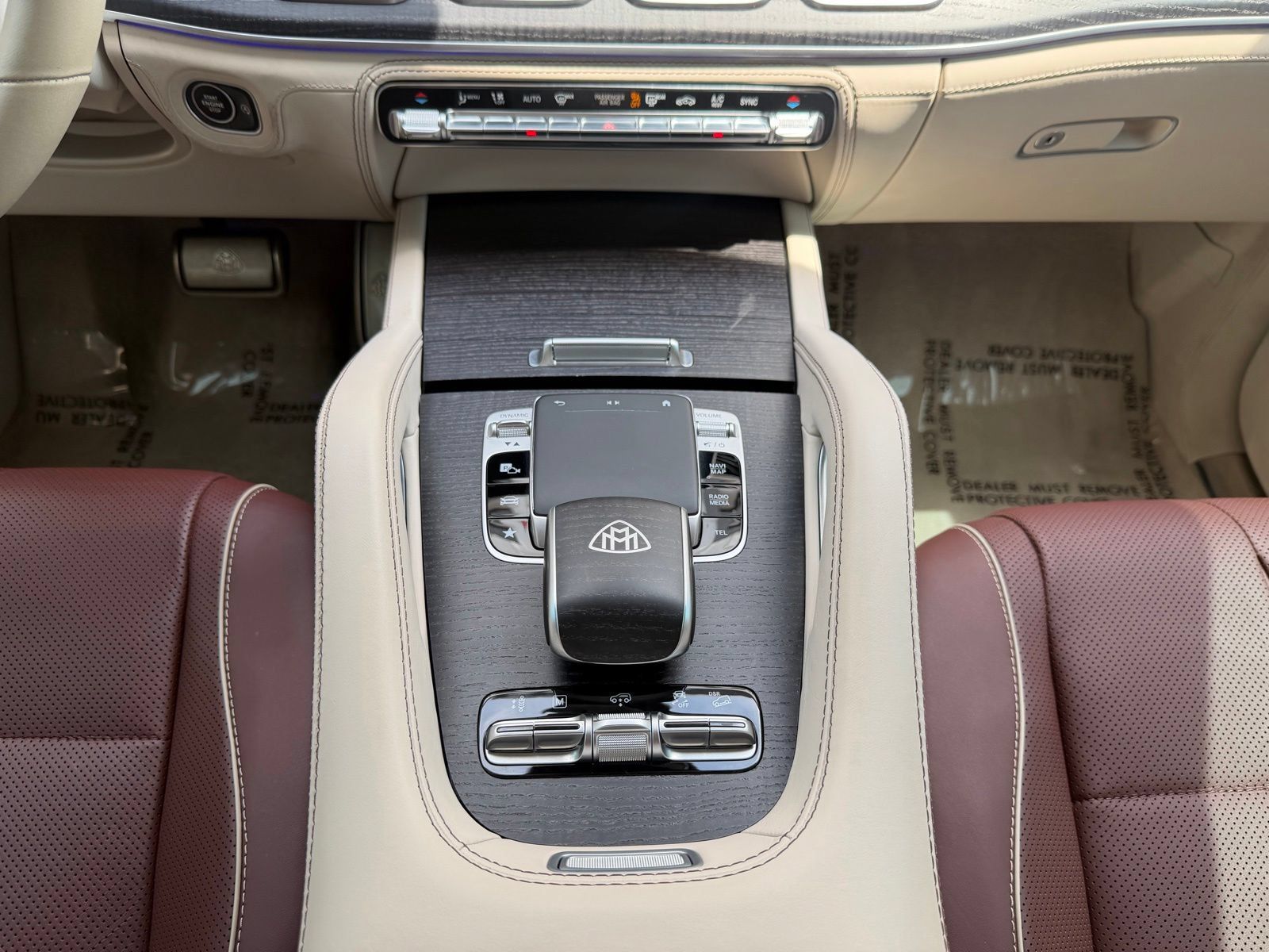 Used 2023 Mercedes-Benz Maybach GLS 600 4MATIC image 15