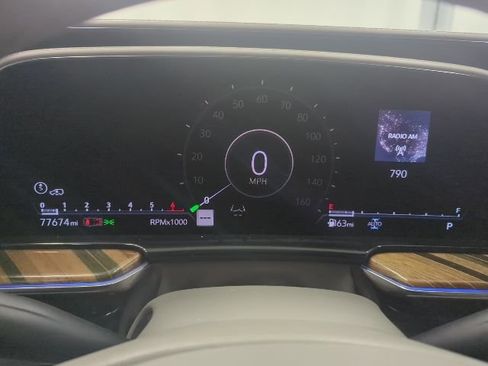 Used 2022 Cadillac Escalade Premium Luxury Platinum w/ LPO, Radiant Package image 27