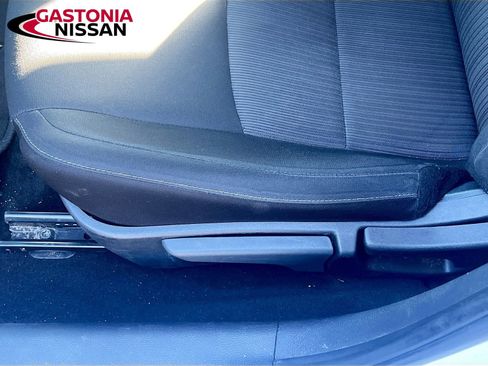 Used 2024 Nissan Sentra SV image 25