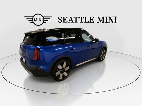 Certified 2025 MINI Cooper Countryman S image 11