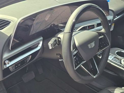 New 2026 Cadillac Lyriq Luxury RWD image 23