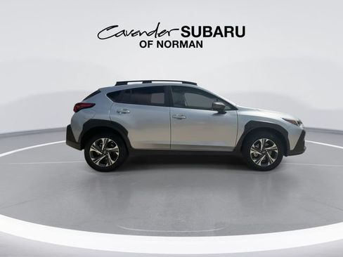 Used 2026 Subaru Crosstrek 2.5i Premium AWD/4WD image 9