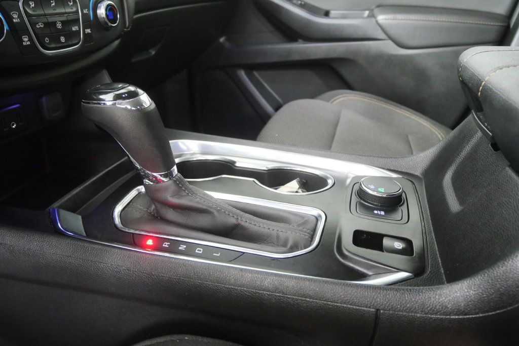 Used 2020 Chevrolet Traverse LS FWD image 23