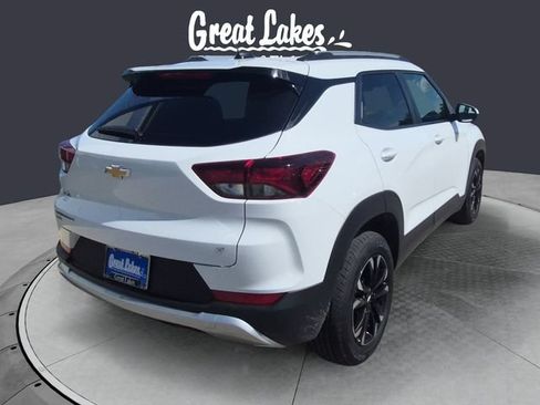 Used 2022 Chevrolet TrailBlazer LT AWD/4WD image 5