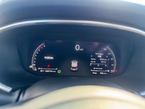 Used 2023 Acura MDX SH-AWD w/ Technology Package image 11