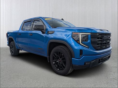 Certified 2023 GMC Sierra 1500 Elevation RWD image 1