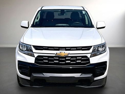 Used 2022 Chevrolet Colorado W/T w/ Custom Special Edition AWD/4WD image 2
