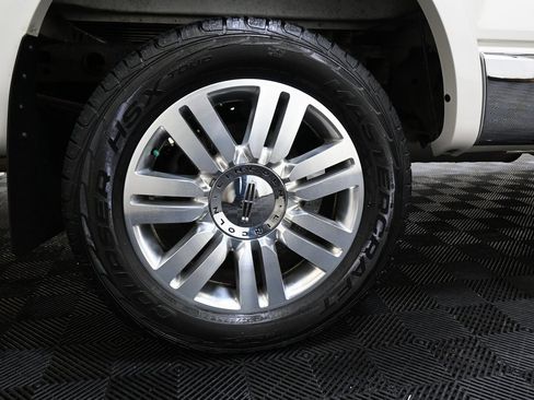 Used 2006 Lincoln Mark LT 4x4 image 33