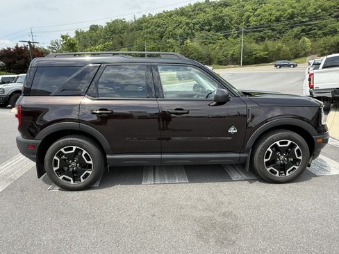 Used 2021 Ford Bronco Sport Outer Banks AWD/4WD image 4