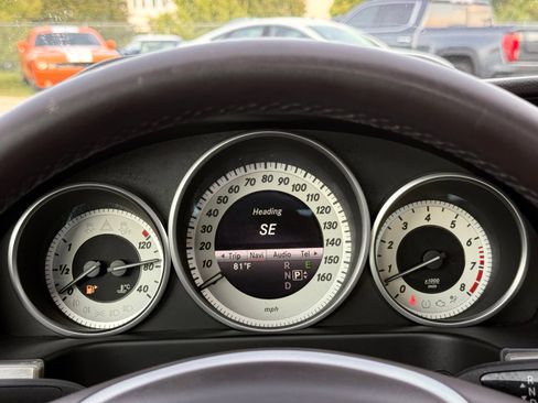 Used 2016 Mercedes-Benz E 350 Sedan image 36