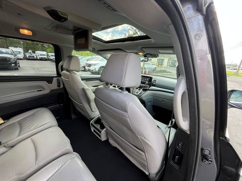 Used 2019 Honda Odyssey Touring image 37