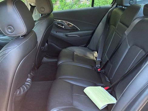 Used 2016 Buick LaCrosse Leather w/ Experience Buick Package FWD image 3