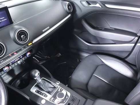 Used 2019 Audi A3 2.0T Premium image 33