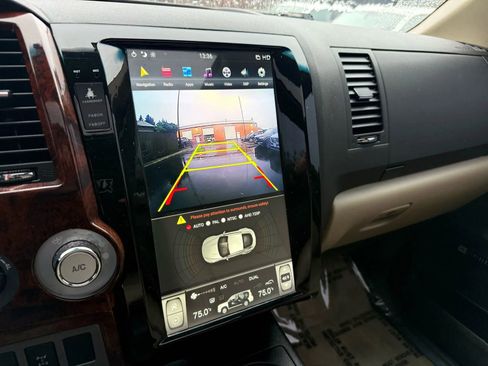 Used 2010 Toyota Sequoia Limited image 20