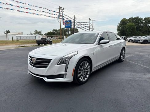 Used 2018 Cadillac CT6 Luxury AWD/4WD image 9