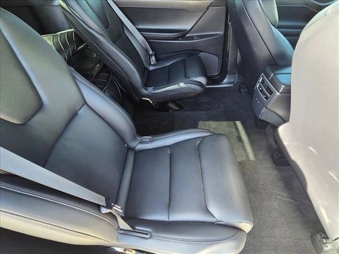 Used 2018 Tesla Model X 75D AWD/4WD image 17