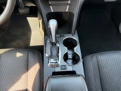 Used 2015 GMC Terrain SLE FWD image 38