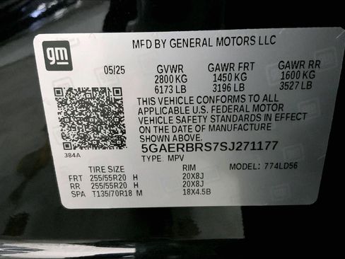 Used 2025 Buick Enclave Sport Touring image 32