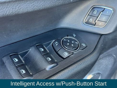 Used 2018 Ford Expedition XLT w/ Equipment Group 202A image 17