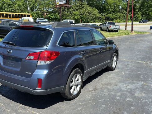 Used 2014 Subaru Outback 2.5i Limited w/ Moonroof Package AWD/4WD image 5