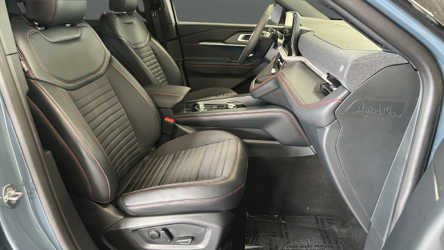 New 2027 Ford Explorer ST-Line w/ Premium Package AWD/4WD image 23