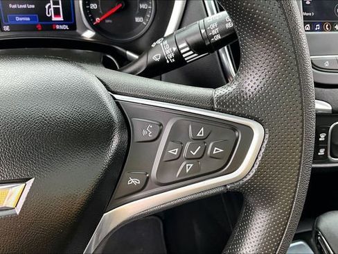 Used 2022 Chevrolet Equinox LT FWD image 11