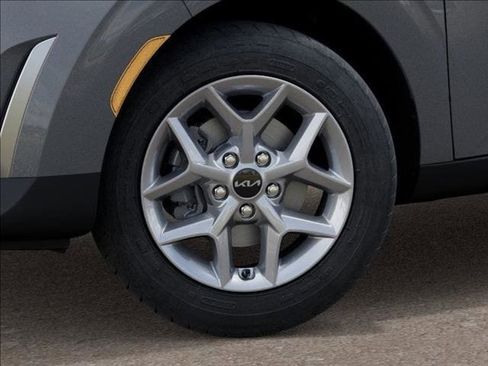 New 2025 Kia Soul LX w/ LX Technology Package image 9