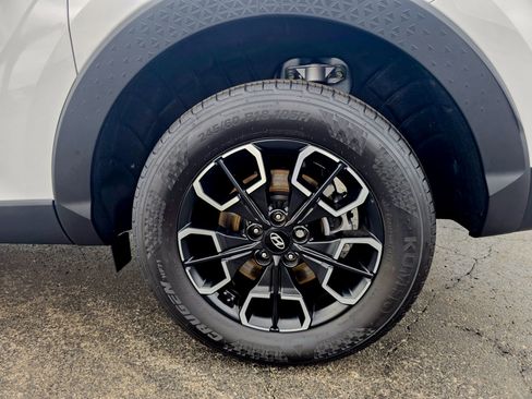 Used 2024 Hyundai Santa Cruz SEL image 15