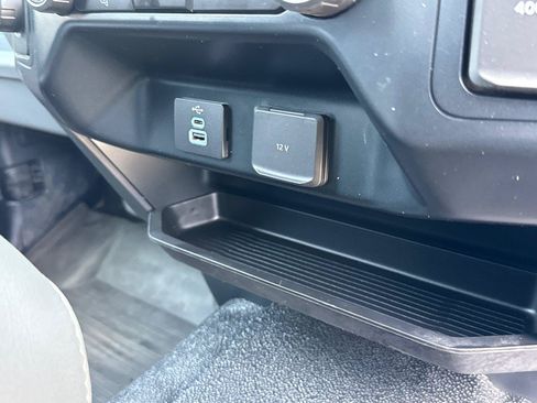Used 2023 Ford F250 XL w/ XL Chrome Package RWD image 18