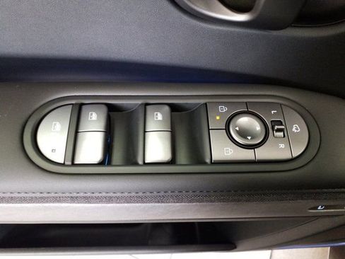 Certified 2026 Hyundai Ioniq 5 Limited AWD/4WD image 11