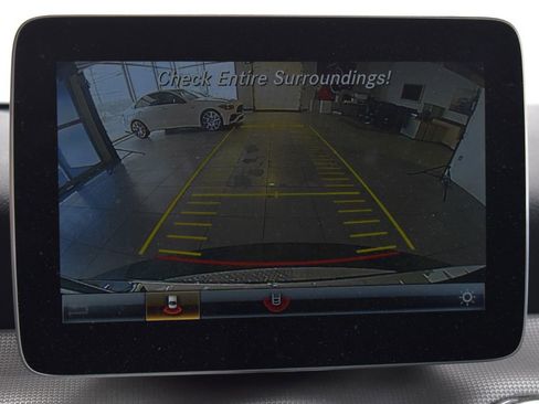 Used 2018 Mercedes-Benz GLA 250 4MATIC image 21