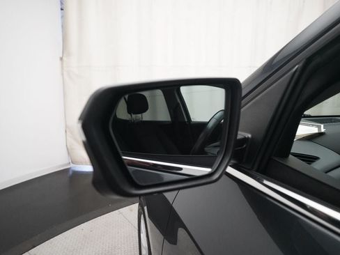 Used 2018 Chevrolet Equinox LT FWD image 25