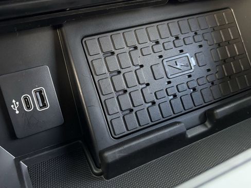 New 2025 Ford F150 Lariat w/ Equipment Group 502A High image 52