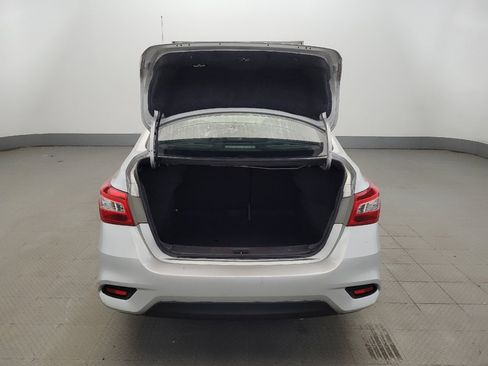 Used 2019 Nissan Sentra S FWD image 29