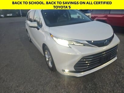 Used 2023 Toyota Sienna Limited