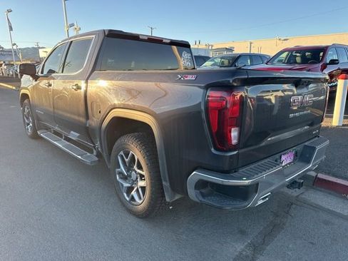 Used 2023 GMC Sierra 1500 SLE image 8