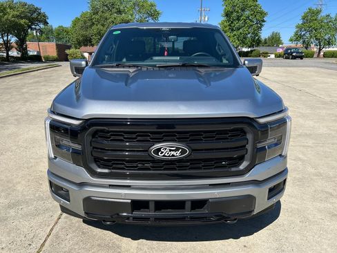 Used 2025 Ford F150 Lariat w/ Equipment Group 502A High image 10