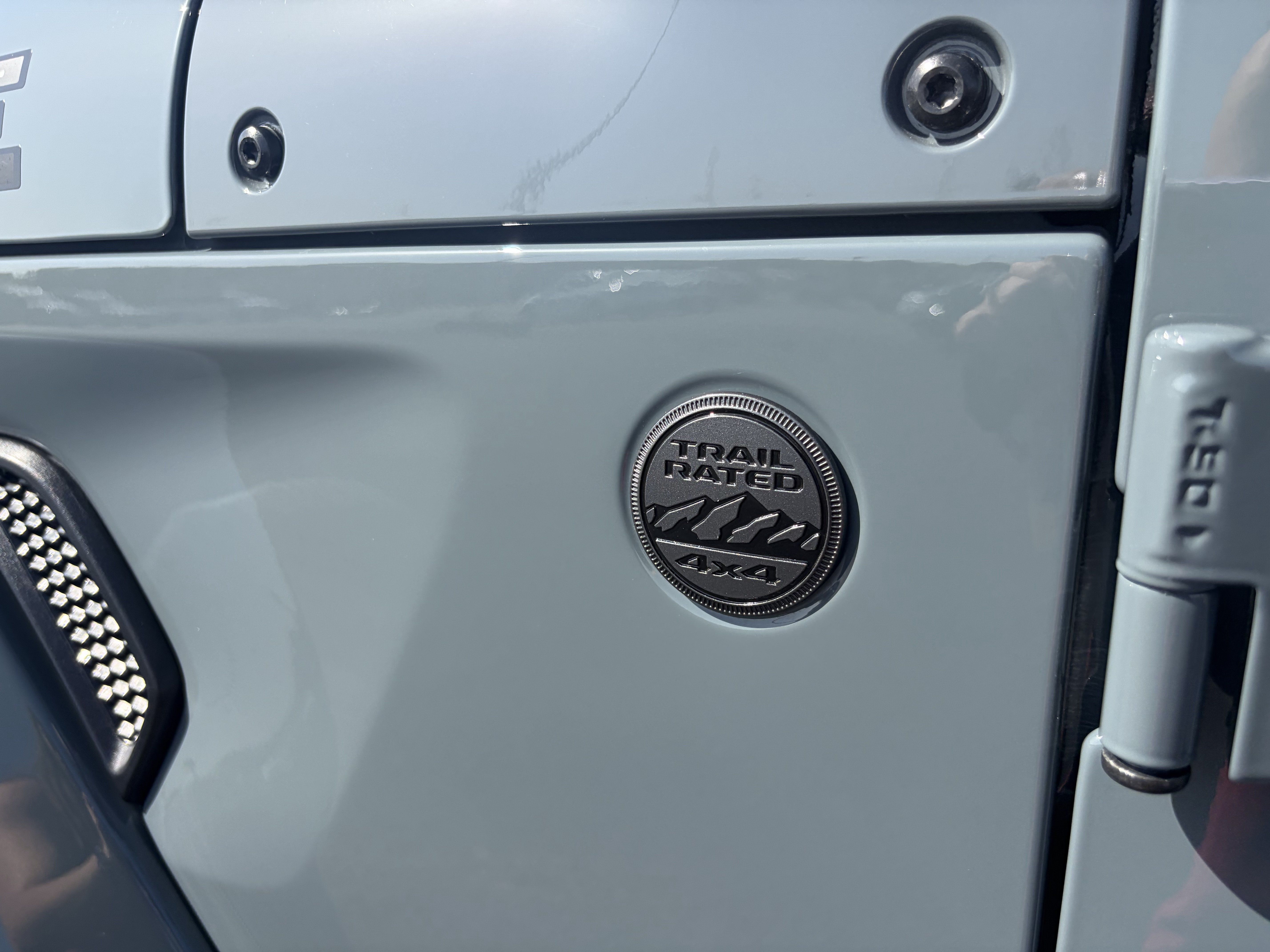 Used 2025 Jeep Gladiator Sport AWD/4WD image 35