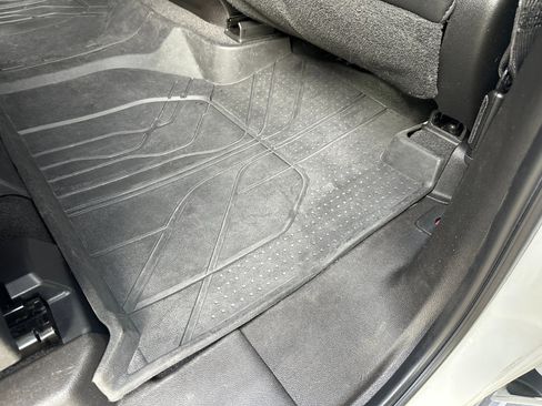 Used 2021 Chevrolet Tahoe LT image 26