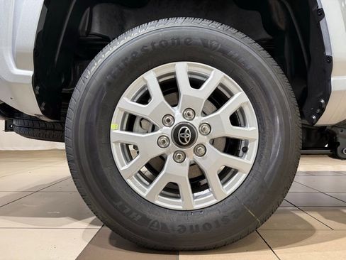 New 2026 Toyota Tacoma SR5 AWD/4WD image 9