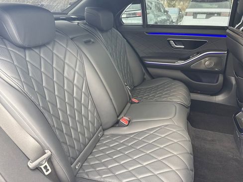 Used 2024 Mercedes-Benz S 580 4MATIC Sedan image 18