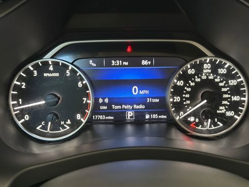 Certified 2024 Nissan Murano SV FWD image 19