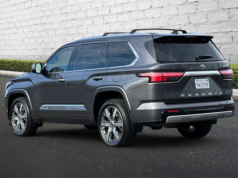 Used 2023 Toyota Sequoia Capstone image 6