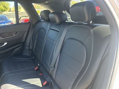 Used 2016 Mercedes-Benz GLC 300 4MATIC w/ Premium Package image 27