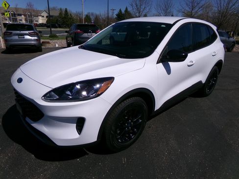 Used 2020 Ford Escape SE Sport AWD/4WD image 5