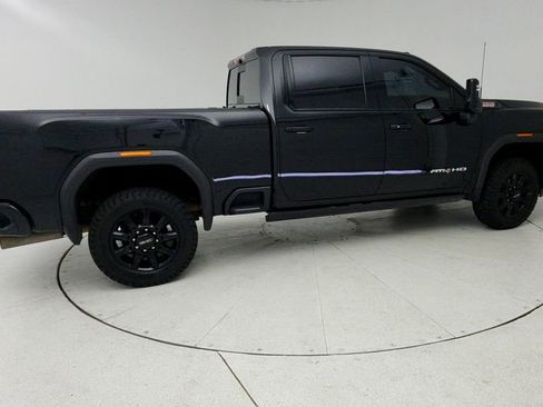Certified 2024 GMC Sierra 2500 AT4 w/ AT4 Premium Plus Package AWD/4WD image 10