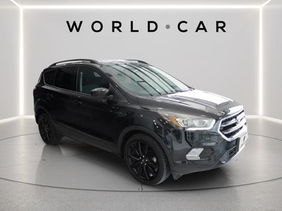 Used 2018 Ford Escape SE w/ SE Sport Appearance Package