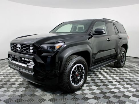 Used 2025 Toyota 4Runner TRD Off-Road image 4