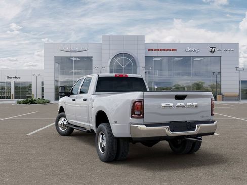 New 2026 RAM 3500 Tradesman AWD/4WD image 3