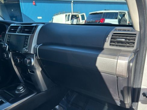 Used 2024 Toyota 4Runner SR5 Premium w/ Moonroof Package AWD/4WD image 26